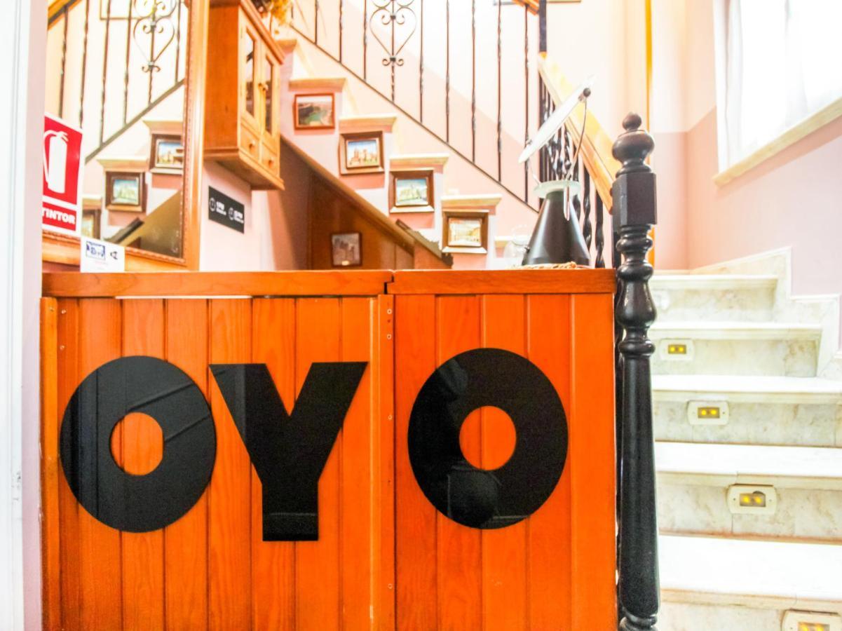 Oyo Hospedaje El Gato Segovia Ngoại thất bức ảnh